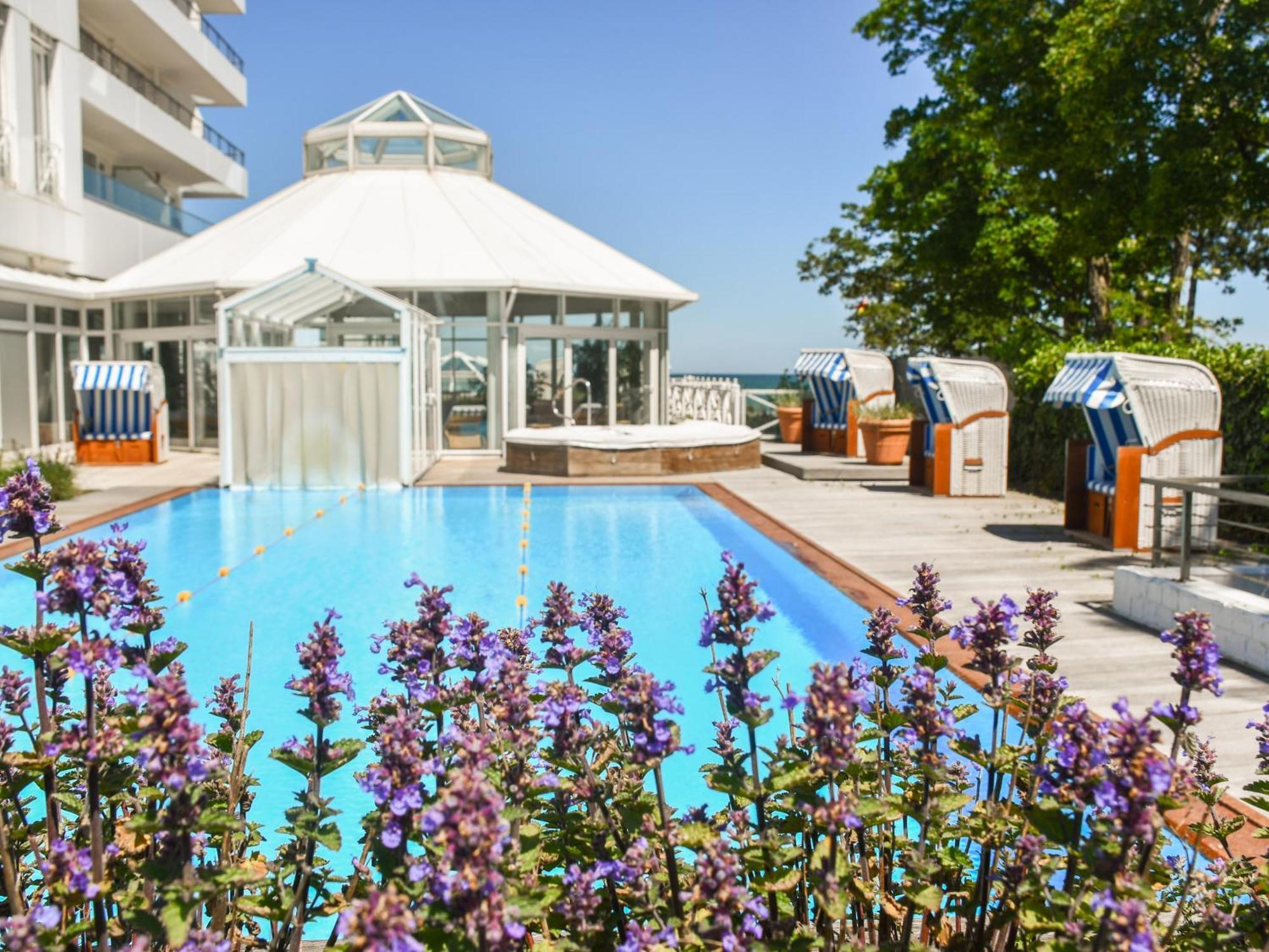 Grand Hotel Seeschloesschen Sea Retreat & Spa Тиммендорфер-Штранд Экстерьер фото